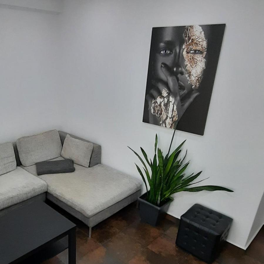 Glyfada Vacation Apt Διαμέρισμα Αθήνα Εξωτερικό φωτογραφία